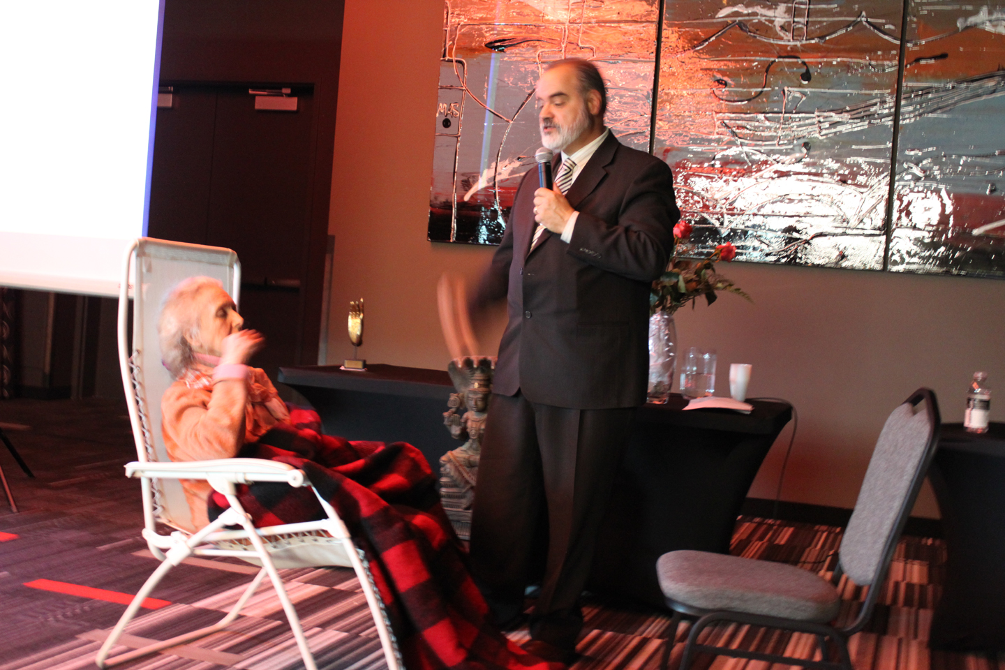 Participantes et participants au colloque de la FFY qui s'est tenu à Sherbrooke au Québec en octobre 2011
