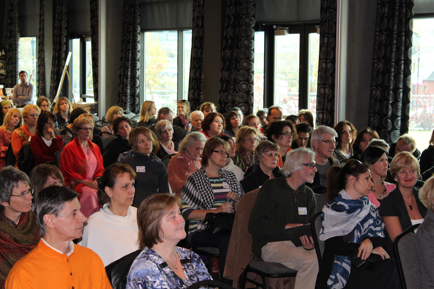 Participantes et participants au colloque de la FFY qui s'est tenu à Sherbrooke au Québec en octobre 2011