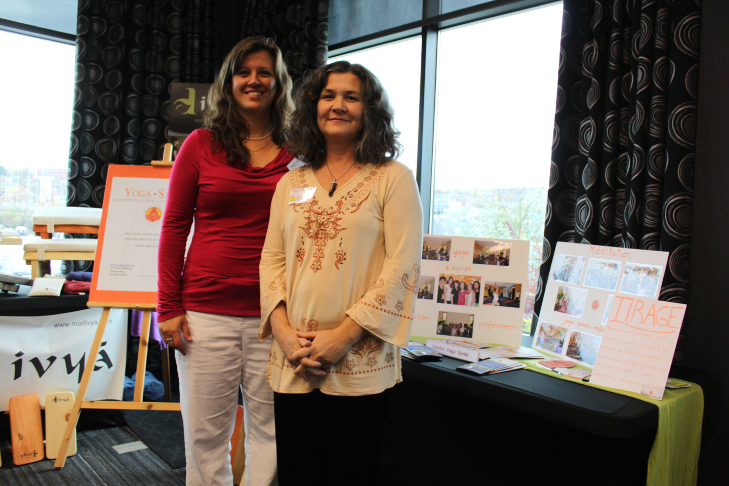 Participantes et participants au colloque de la FFY qui s'est tenu à Sherbrooke au Québec en octobre 2011