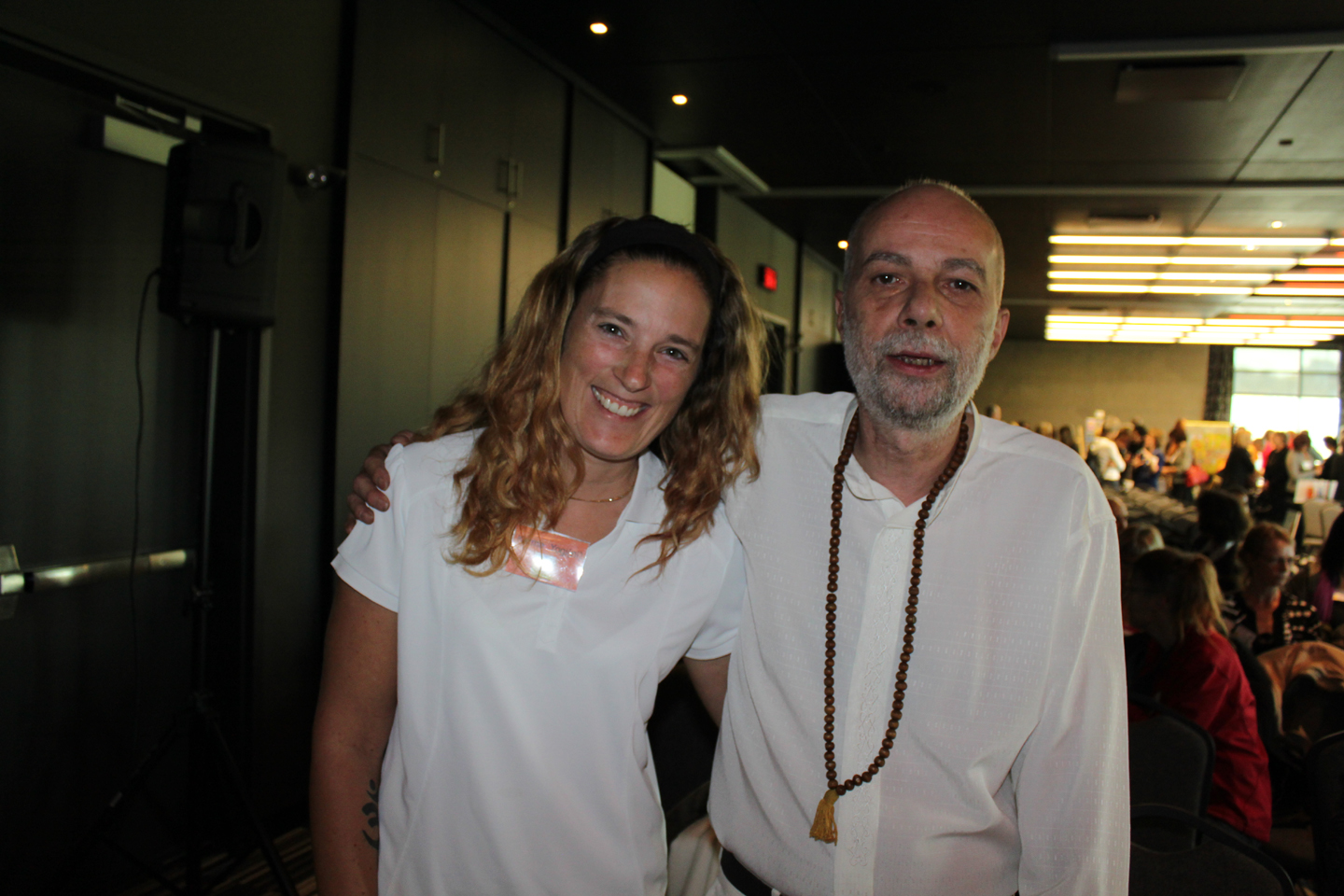 Julie et Swami Sai Shivananda au colloque de la FFY qui s'est tenu à Sherbrooke au Québec en octobre 2011