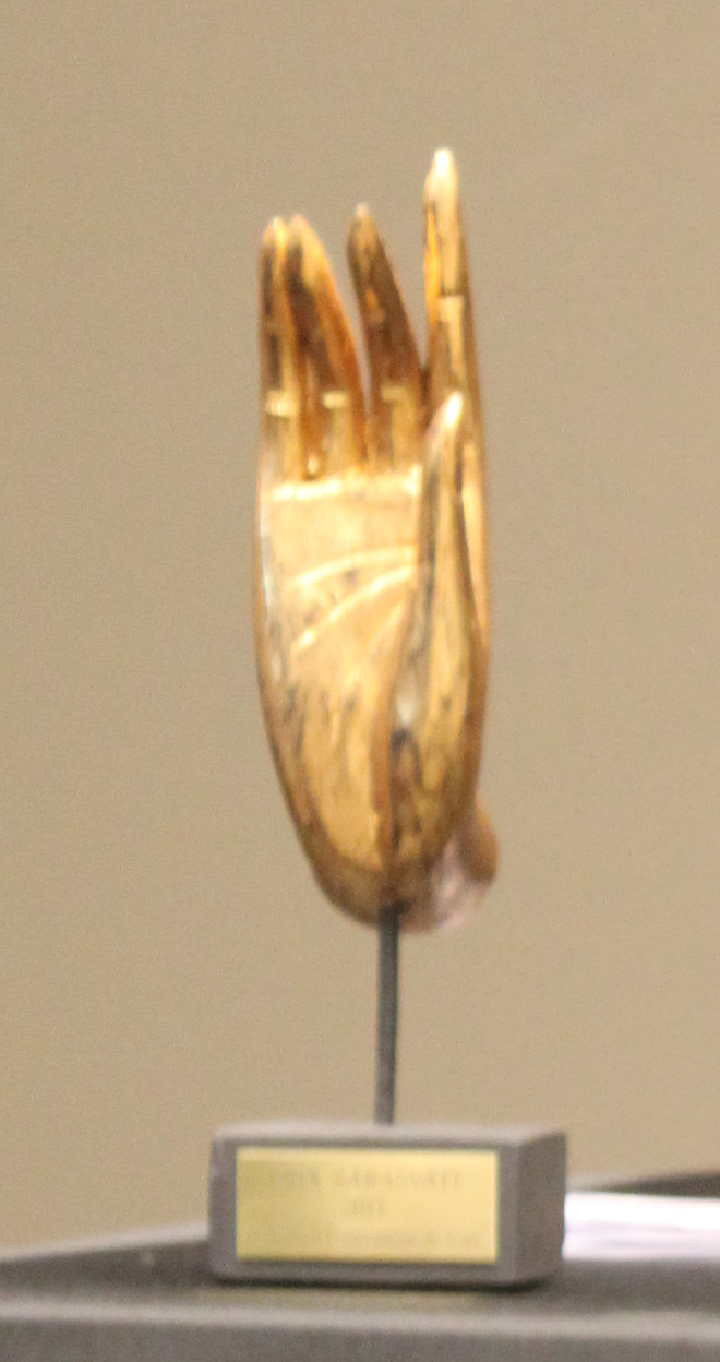 Trophé Sarasvati au colloque de la FFY qui s'est tenu à Sherbrooke au Québec en octobre 2011